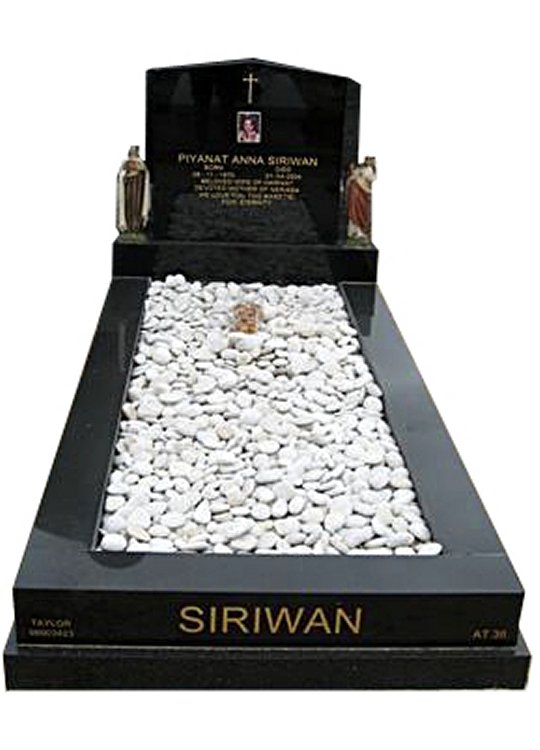 Springvale Regal Black (DarK) Indian Granite Full Monument Siriwan Cemetery Memorial